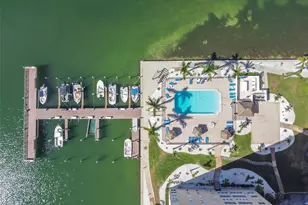 5200 Brittany Dr S, Saint Petersburg, FL 33715 - Photo 37