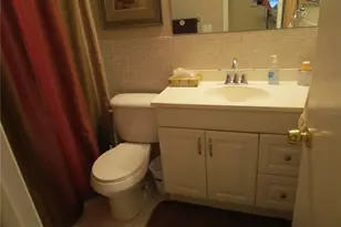 5876 21st St N, Saint Petersburg, FL 33714 - Photo 15