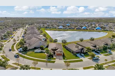 16340 Treasure Point Drive, Wimauma, FL 33598 - Photo 5