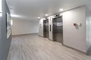 500 Treasure Island Causeway, Treasure Island, FL 33706 - Photo 35