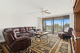500 Treasure Island Causeway, Treasure Island, FL 33706 - Photo 9