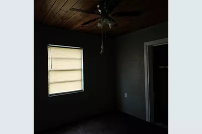 905 10th Street SW, Ruskin, FL 33570 - Photo 9