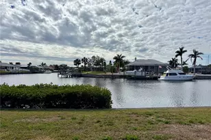 1028 Apollo Beach Blvd, Apollo Beach, FL 33572 - Photo 7