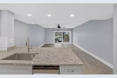 1028 Apollo Beach Boulevard #11, Apollo Beach, FL 33572 - Photo 31