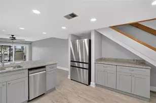 1028 Apollo Beach Blvd, Apollo Beach, FL 33572 - Photo 15