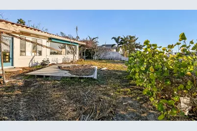 1836 Venetian Point Drive, Clearwater, FL 33755 - Photo 35