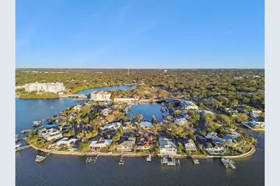 1836 Venetian Point Drive, Clearwater, FL 33755 - Photo 29