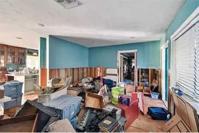 1836 Venetian Point Drive, Clearwater, FL 33755 - Photo 23