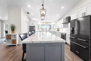 724 Bayshore Dr, Terra Ceia, FL 34250 - Photo 29