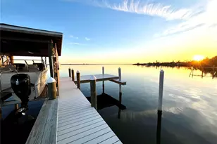 724 Bayshore Dr, Terra Ceia, FL 34250 - Photo 3