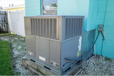 11435 2nd Street E, Treasure Island, FL 33706 - Photo 17