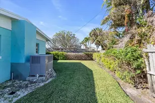 11435 2nd St E, Treasure Island, FL 33706 - Photo 13