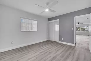 11435 2nd St E, Treasure Island, FL 33706 - Photo 11