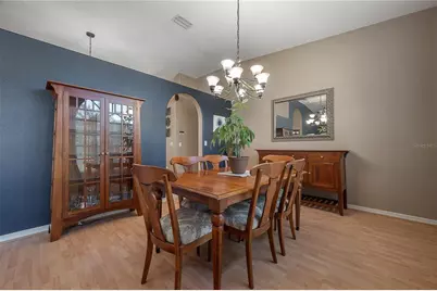 10126 Londonshire Lane, Tampa, FL 33647 - Photo 5