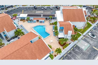 320 Medallion Boulevard #D, Madeira Beach, FL 33708 - Photo 3