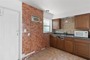 410 73rd Ave, Saint Pete Beach, FL 33706 - Photo 9