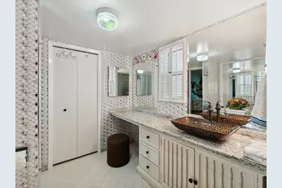 5200 Brittany Drive S #1204, Saint Petersburg, FL 33715 - Photo 11