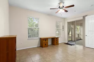5041 Sunridge Palms Dr, Tampa, FL 33617 - Photo 29