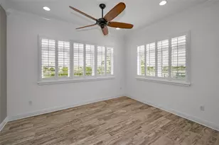 11325 5th St E, Treasure Island, FL 33706 - Photo 27