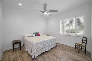 11325 5th St E, Treasure Island, FL 33706 - Photo 41
