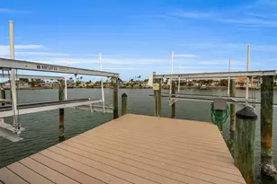 11325 5th St E, Treasure Island, FL 33706 - Photo 63