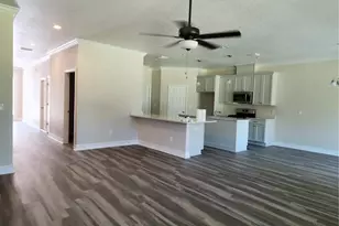 422 Shannon Ests Ct, Plant City, FL 33563 - Photo 15