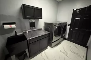 13828 Tonya Anne Dr, Riverview, FL 33579 - Photo 7