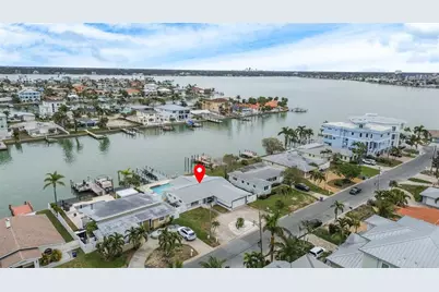 11185 5th Street E, Treasure Island, FL 33706 - Photo 9