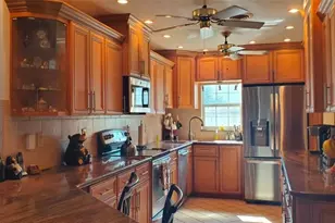 11185 5th St E, Treasure Island, FL 33706 - Photo 19