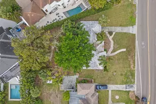 150 Almedo Way NE, Saint Petersburg, FL 33704 - Photo 7