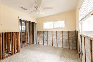 2744 45th St S, Gulfport, FL 33711 - Photo 27