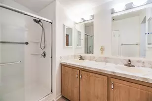 7800 Kay Marie Ave, Zephyrhills, FL 33541 - Photo 13