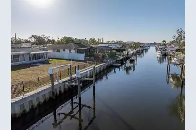 811 Camellia Avenue, Ellenton, FL 34222 - Photo 5