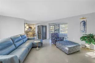 811 Camellia Ave, Ellenton, FL 34222 - Photo 11