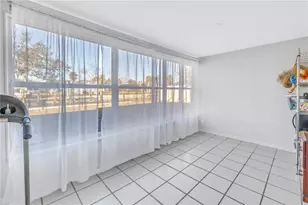 811 Camellia Ave, Ellenton, FL 34222 - Photo 25