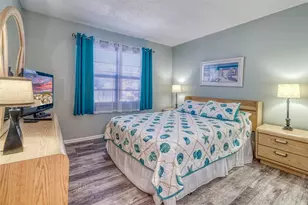 13714 Mission Oaks Blvd, Seminole, FL 33776 - Photo 17