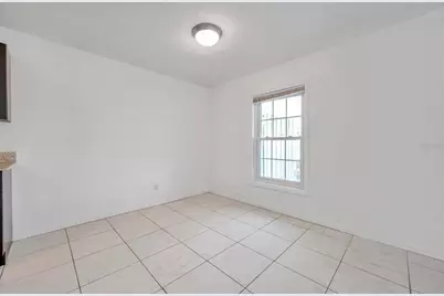 107 Seahorse Drive SE #A, Saint Petersburg, FL 33705 - Photo 9