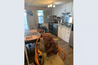 10456 Peaceful Drive, Largo, FL 33773 - Photo 9