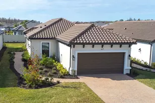 4639 Garofalo Rd, Wesley Chapel, FL 33543 - Photo 9