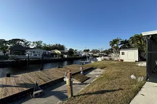 9524 Treasure Ln NE, Saint Petersburg, FL 33702 - Photo 5