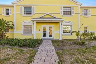 3889 Pompano Dr SE, Saint Petersburg, FL 33705 - Photo 3