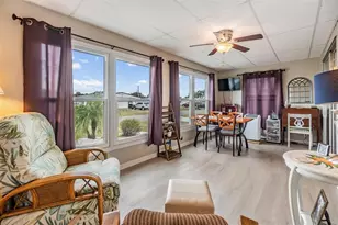 36905 Beth Ave, Zephyrhills, FL 33542 - Photo 17