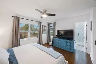 2504 W Fletcher Ave, Tampa, FL 33618 - Photo 15