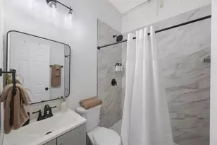 2504 W Fletcher Ave, Tampa, FL 33618 - Photo 37