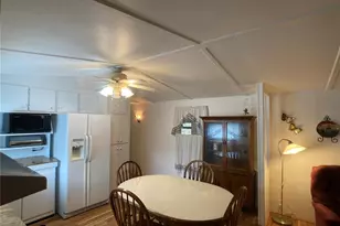 1710 7th St SW, Ruskin, FL 33570 - Photo 9