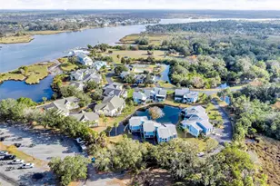 11961 W Edgeview Ct, Crystal River, FL 34429 - Photo 1