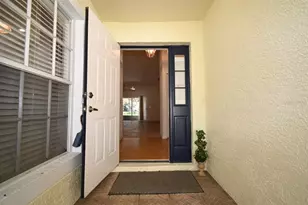 35324 Whispering Pines Dr, Zephyrhills, FL 33541 - Photo 5