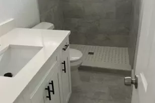 39638 Sunvalley Dr, Zephyrhills, FL 33542 - Photo 9