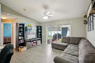 6325 Chapel Pines Blvd, Wesley Chapel, FL 33545 - Photo 7