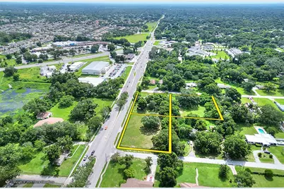 703 E Lumsden Road, Brandon, FL 33511 - Photo 5